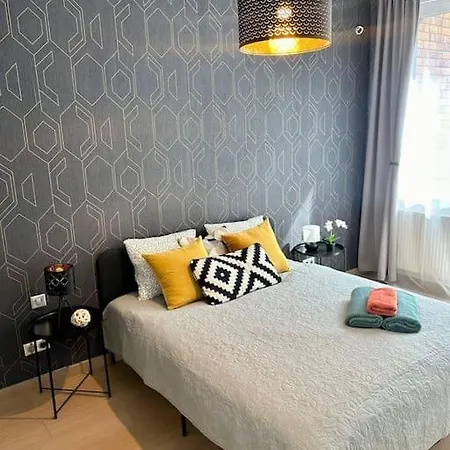 公寓 Garden Appt - 40m2 Terrace, Free Garrage Parking 布拉迪斯拉发