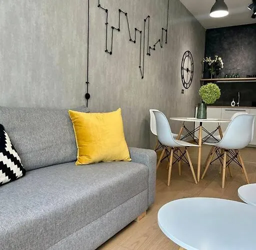 아파트 Garden Appt - 40m2 Terrace, Garrage Parking 브라티슬라바