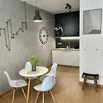 Apartment Garden Appt - 40m2 Terrace, Garrage Parking Bratislava